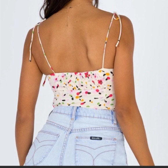 Princess Polly tie crop top - Picture 4 of 10